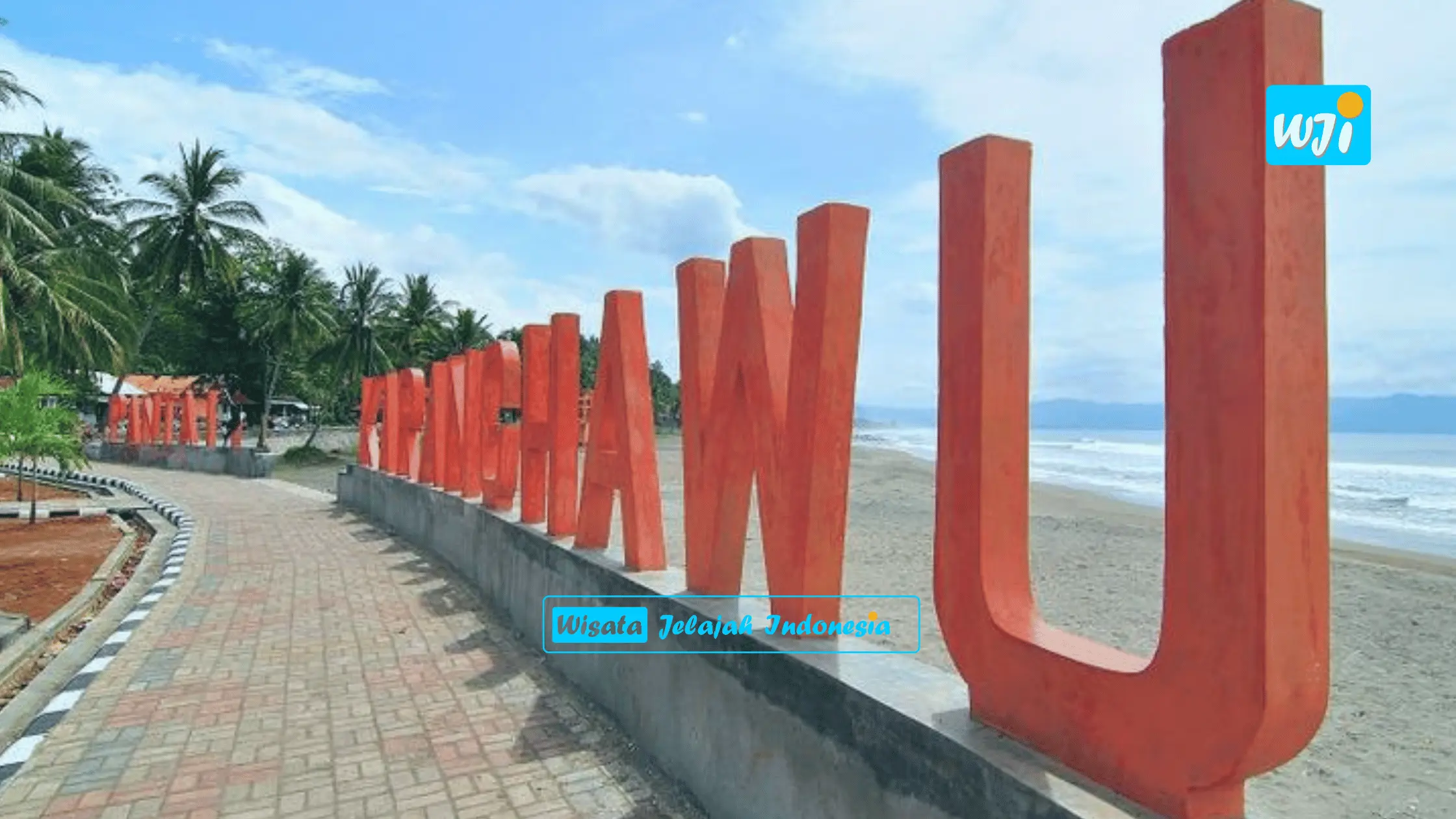 pantai karang hawu